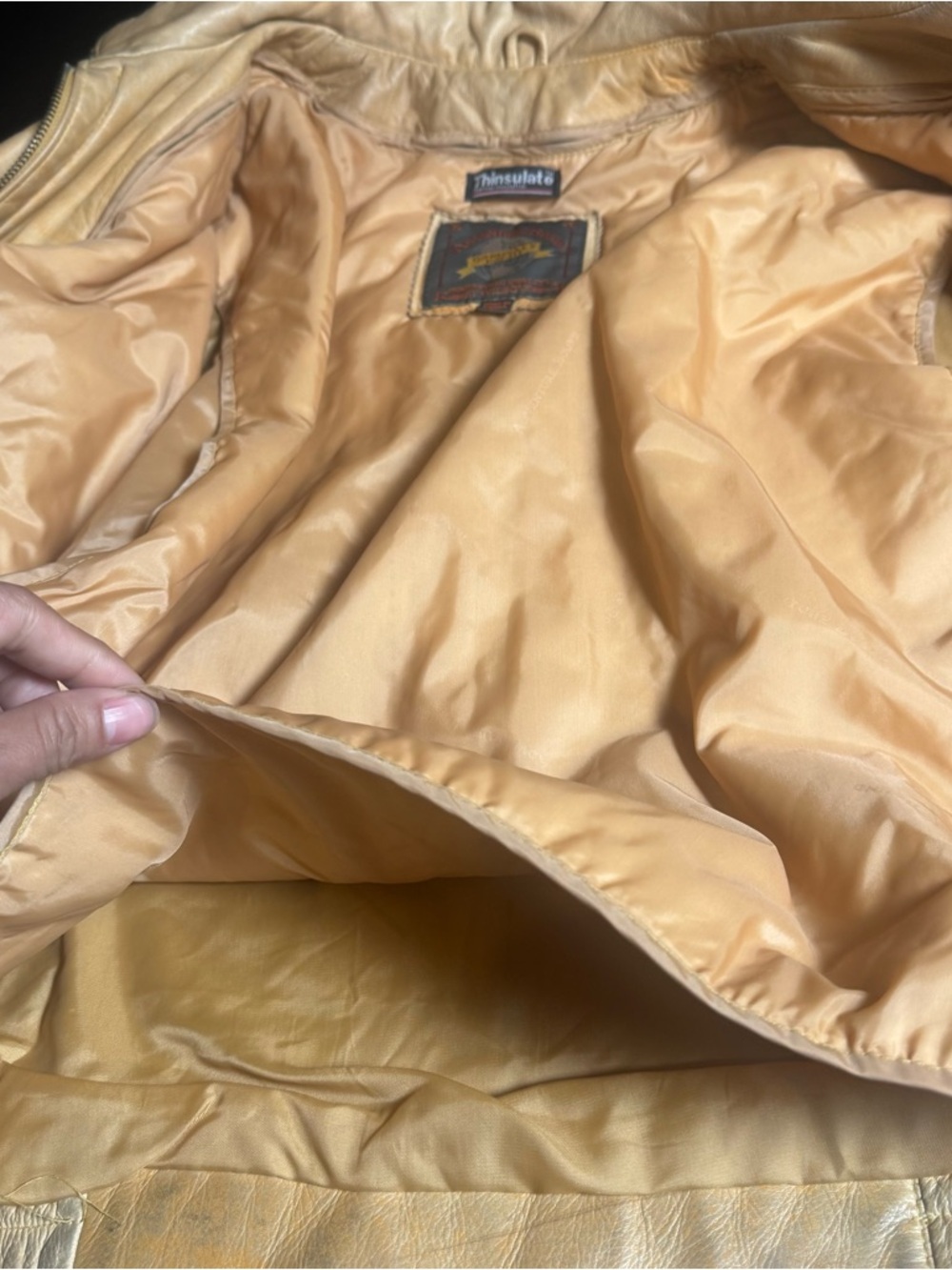 Vintage Wilsons Leather Cream Bomber Jacket Thinsulate Large Gorpcore Vintage - Picture 3 of 8